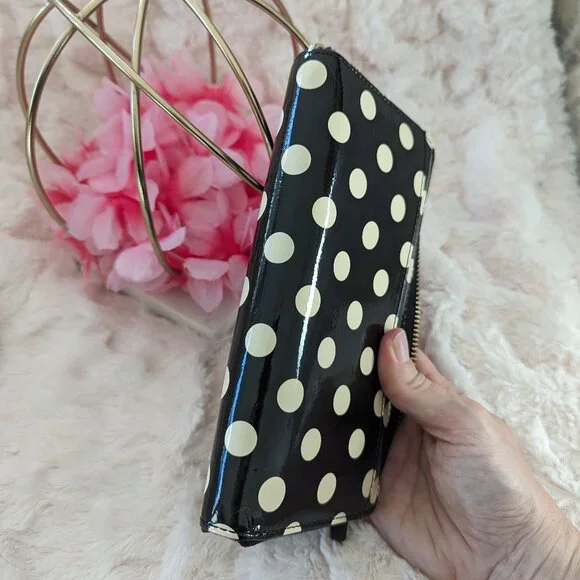 Kate Spade polka dot zippy wallet, black and white, EUC - Picture 3 of 6